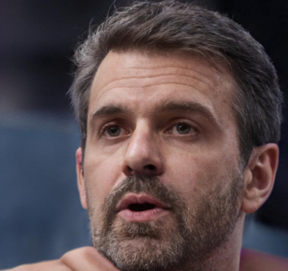 Frieder Lindholm, leitender Finanzanalyst